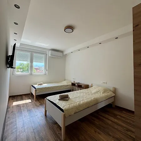 Apartment Centar *